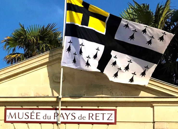 Visuel encart Musée_2025_avec drapeau